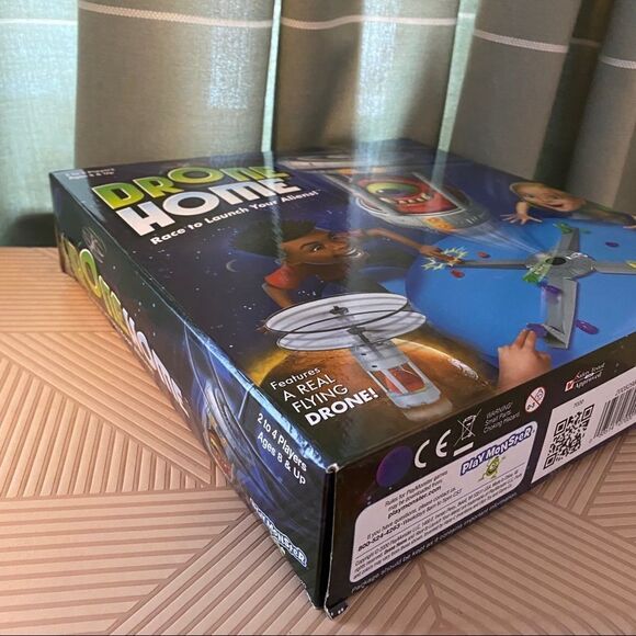 PlayMonster Drone Home Game with Real Flying Drone 8 & Up Gift Board Family Fun - Picture 6 of 16